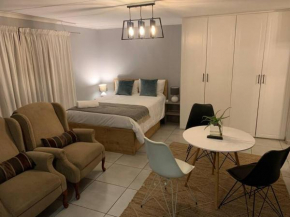 Modern 1 bedroom flat with uninterrupted wifi